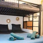 Charming With Sofa, Bed And Terrace-as カルカソンヌ