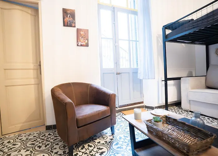 Apartment Charming With Sofa, Bed And Terrace-as *